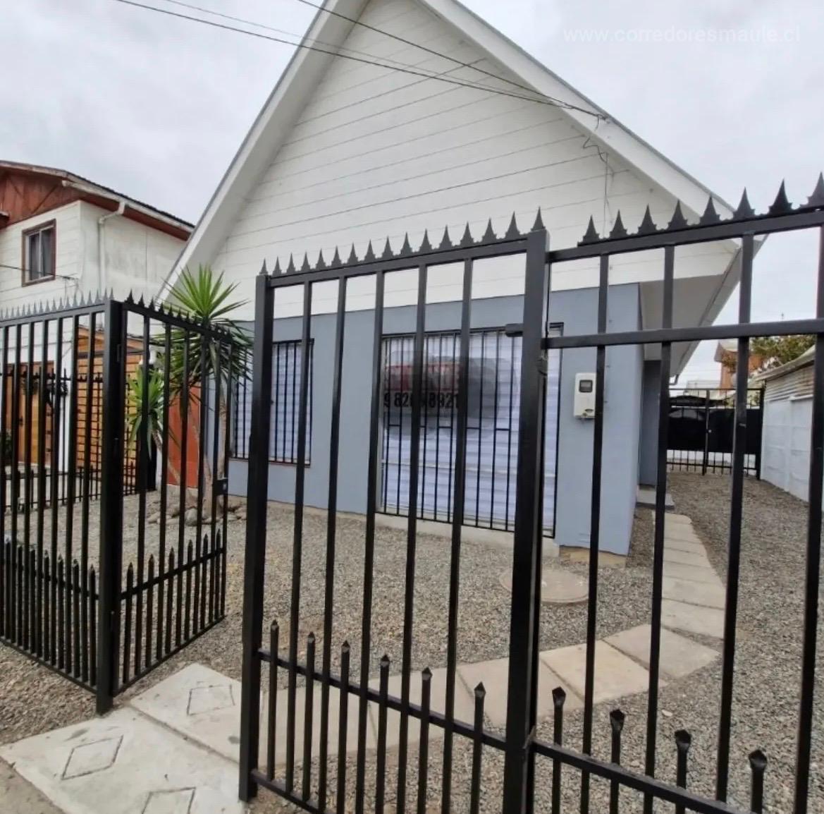 EN VENTA CASA EN VILLA DONA ANTONIA 
